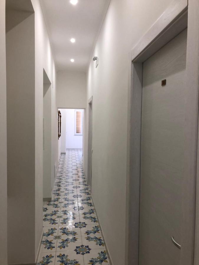 Albergo Oasi Наполи Екстериор снимка