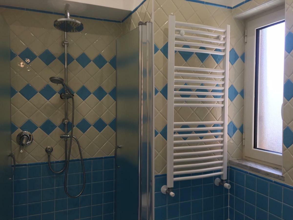 Albergo Oasi Наполи Екстериор снимка