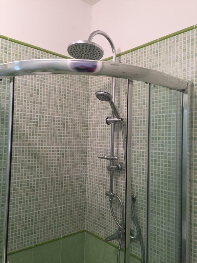 Albergo Oasi Наполи Екстериор снимка